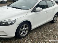 Używany Volvo V40 Momentum 2015 Biały Hatchback