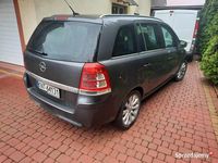 używany Opel Zafira b