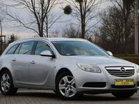 Używany Opel Insignia 131 KM (96 kW) 2010 Srebrny metalik (metallic) Sedan/Limuzyna