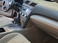 Używany Toyota Camry 2008 Szary Sedan/Limuzyna