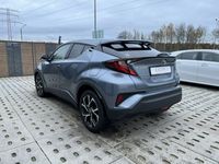 używany Toyota C-HR 1.8dm 122KM 2021r. 54 043km