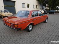 używany Mercedes E200 w1231977 rok, Oryginalny Lakier, Niski Przebieg.