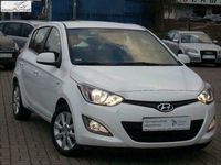 Używany Hyundai i20 85 KM (62 kW) 2014 Biały Hatchback