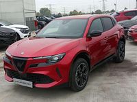 Nowe Alfa Romeo Junior 145 KM (106 kW) 2025 Lakier specjalny czerwony  brera SUV