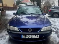 Używany Opel Vectra 1996 Granatowy Sedan/Limuzyna