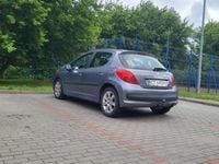 Używany Peugeot 207 2009 Szary Hatchback