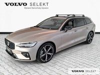 Używany Volvo V60 197 KM (144 kW) 2025 Beżowy Kombi
