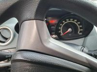 Używany Ford Fiesta 2009 Szary Hatchback