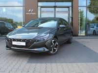 używany Hyundai Elantra 1.6dm 123KM 2022r. 4km