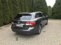 Używany Toyota Avensis 147 KM (108 kW) 2014 Inny kolor Kombi
