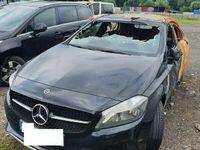 używany Mercedes A180 1.8dm 109KM 2017r. 25 000km