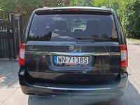 używany Lancia Voyager I 2.8 JTDM Gold,163 KM, automat,skóra,DVD,nawigacja,kamera,7 miejsc