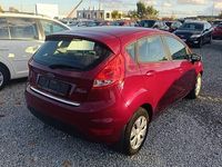 Używany Ford Fiesta 2009 Wiśniowy Hatchback