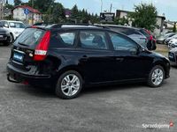 używany Hyundai i30 I 1.6CRDi 90KM combi - Gwarancja- Książki,Klima