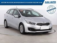 Używany Kia Ceed 90 KM (66 kW) 2017 Srebrny Hatchback