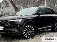 Używany Volvo XC90 250 KM (183 kW) 2025 Czerwony SUV