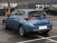 używany Toyota Auris Hybrid 