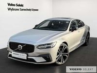 Używany Volvo S90 235 KM (172 kW) 2022 Srebrny Sedan/Limuzyna