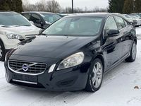 Używany Volvo S60 163 KM (119 kW) 2011 Czarny Sedan/Limuzyna
