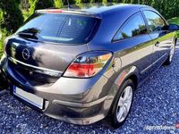 Używany Opel Astra GTC 2009 Brązowy Hatchback