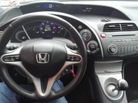 Używany Honda Civic 140 KM (102 kW) 2008 Czarny (metalik) Hatchback