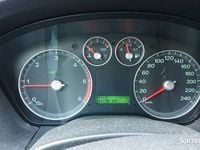 Używany Ford Focus 2005 Granatowy Kombi