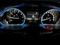 Używany Peugeot 2008 2016 Srebrny SUV