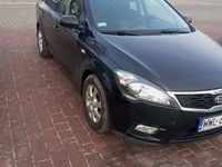 Używany Kia Ceed 109 KM (80 kW) 2009 Czarny Hatchback