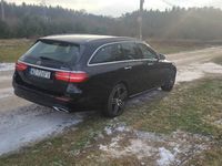 używany Mercedes 220 E klasacdi 4 matic