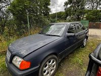 Używany Mercedes E250 1997