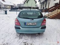 używany Nissan Almera 