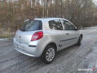 Używany Renault Clio III 2006 Srebrny Hatchback