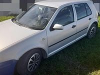 Używany VW Golf IV 2000 Srebrny Hatchback