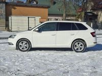 Używany Skoda Fabia 95 KM (69 kW) 2021 Biały (metalik) Sedan/Limuzyna