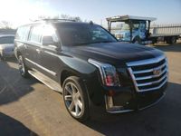 używany Cadillac Escalade 6.2dm 420KM 2016r. 120 000km