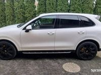 Używany Porsche Cayenne 262 KM (192 kW) 2015 Biały (metalik) SUV