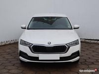 Używany Skoda Octavia 150 KM (110 kW) 2021 Biały Hatchback