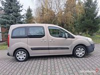 używany Peugeot Partner 1,6HDI 5 Osób.Klima.Hak.Halogeny.kredyt.OKAZJA II (2008-)