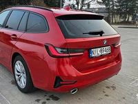 Używany BMW 320 190 KM (139 kW) 2022 Czerwony Kombi