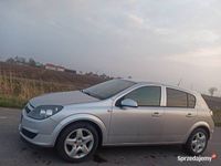 używany Opel Astra Astra H 1.3 MAPKA NA 115KM/N.ROZRZAD/KPL KÓŁ1.3 MAPKA NA 115KM/N.ROZRZAD/KPL KÓŁ