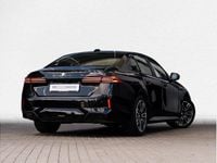 Używany BMW 520 Comfort Edition 197 KM (144 kW) 2024 Czarny szafir metalizowany Sedan/Limuzyna