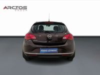 używany Opel Astra 1.6dm 115KM 2013r. 101 000km