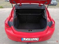 Używany Opel Astra 2010 Czerwony Hatchback