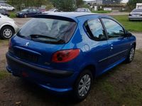 używany Peugeot 206 1.4dm 74KM 2005r. 181 000km