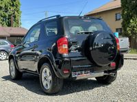 używany Toyota RAV4 2,0 VVT-i 150KM 4X4 navi klima benz. szyberdac…