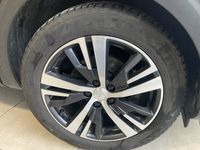 używany Peugeot 3008 1.5dm 130KM 2020r. 84 660km