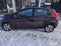 Używany Ford Fiesta 2011 Bordowy Hatchback