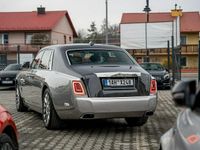 Używany Rolls Royce Phantom 571 KM (419 kW) 2021 Srebrny (metalik) Sedan/Limuzyna
