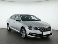 Używany Skoda Superb 150 KM (110 kW) 2019 Srebrny Sedan/Limuzyna