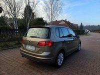 Używany VW Golf Sportsvan LOUNGE 110 KM (80 kW) 2015 Beżowy (metalik) Minivan